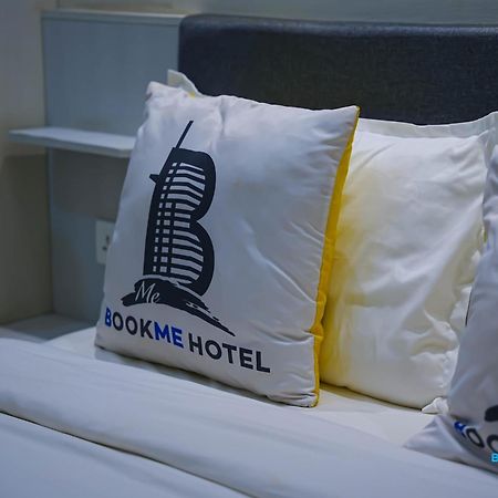 Bookme Hotel Джохор Бахру Екстериор снимка